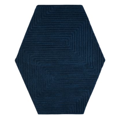 3bd9d567a64c5af2617750d906528682bbd0a651ae7b2d5a5deed78e0f0b6254.jpg An Image of Maze Indigo Wool Hexagon Rug Navy