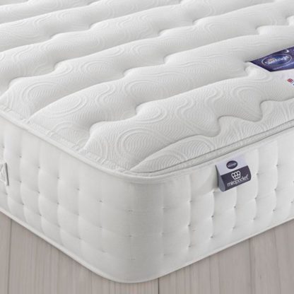 An Image of Silentnight 2800 Pocket Luxury King Size Mattress