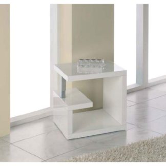 An Image of Geno End Table In High Gloss White