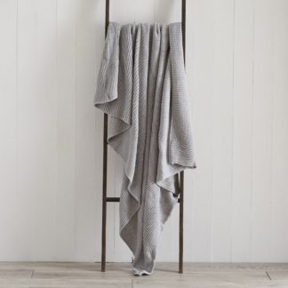 An Image of Chunky Knit Breckon Grey Throw Grey