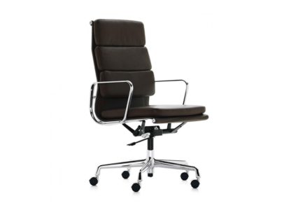 An Image of Vitra Eames EA219 Soft Pad Chair High Backrest Black Leather L20