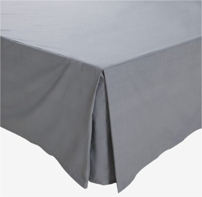 An Image of Argos Home Easycare Polycotton Flat Sheet - Kingsize