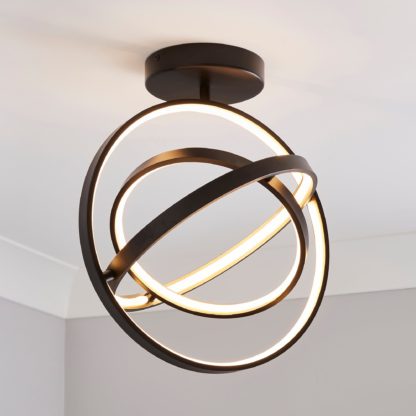 e4ec28cce6656ace7280fb18d32394f7d0433df5a763c7dfadeb317275a43076.jpg An Image of Chrome Ida Integrated LED Flush Ceiling Fitting Chrome