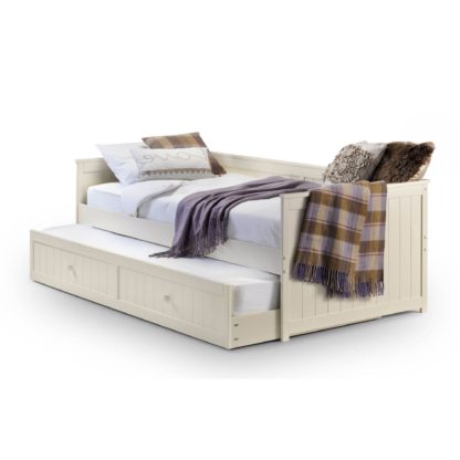 ff502b94b27d9250021284b2aeaf0ec1aaf77b92377cf7c9b3e63e84cd95c1e6.jpg An Image of Jessica White Daybed and Underbed White