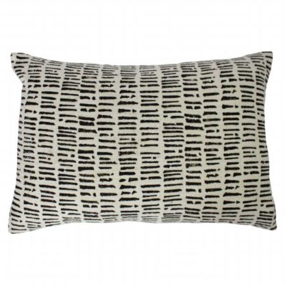 An Image of Amira Cushion Black