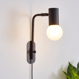 An Image of Bradford EasyFit Plug in Wall Light Matt Black Matt Black