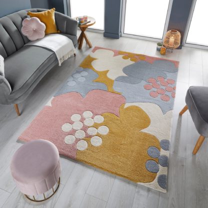 e33526f82c840137520cbf91fbe764fcd4f79e6da2b700165fa9a3c896a6bcfd.jpg An Image of Retro Floral Rug Retro Floral Raspberry
