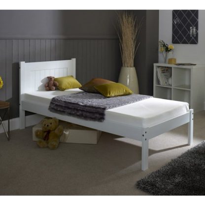 09cec08a6848430762478570a025ef92c30c3e17e634728bca528c4d6070ead5.jpg An Image of Colman Wooden Single Bed In White
