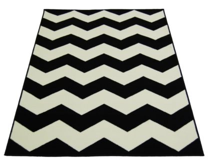 An Image of Chevron Rug - 160x230cm - Teal.