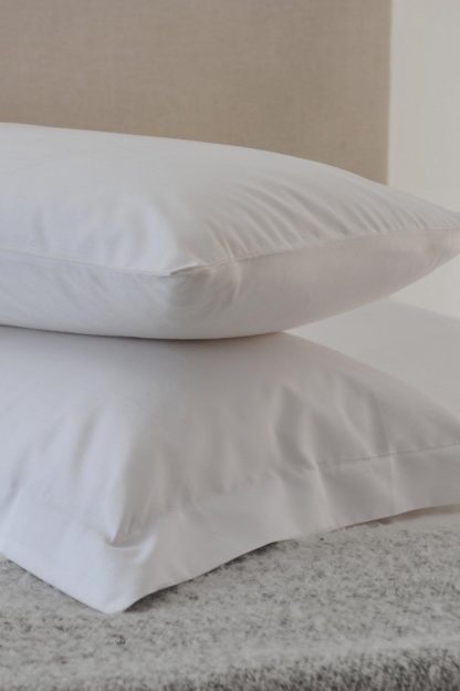 An Image of 200 Thread Count Cotton Oxford Pillowcase