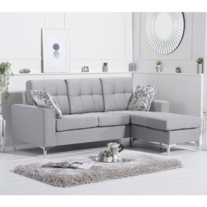 4531b1ebdb2f7e7f1e761f75bd134472ebdc6289afdaaca46c525fc340406ec2.jpg An Image of Wacox Linen Fabric Reversible Chaise Corner Sofa In Grey
