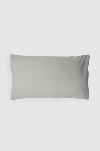 An Image of Polycotton Pillowcase Pair