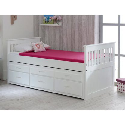 5596629e6ccf7b45c05ff2fdbd75319058a9fc9e5fb0c6b3db6ce1d67e8ea283.jpg An Image of Captains Wooden Storage Single Bed With Guest Bed In White