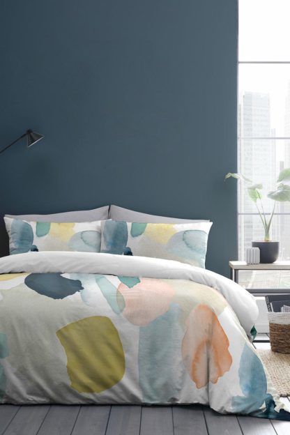 An Image of Solice Single Duvet Set