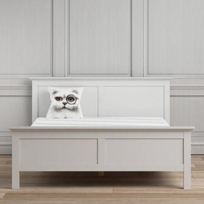 6bf927347fbb60e4dfe3818b22a9ebf2bb15aa1fc8d3e72983c31288779f9e6c.jpg An Image of Paroya Wooden King Size Bed In White