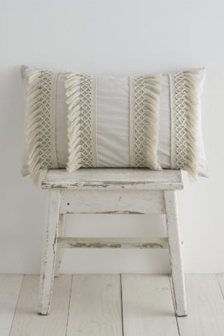 An Image of Izmir Tassel Cushion