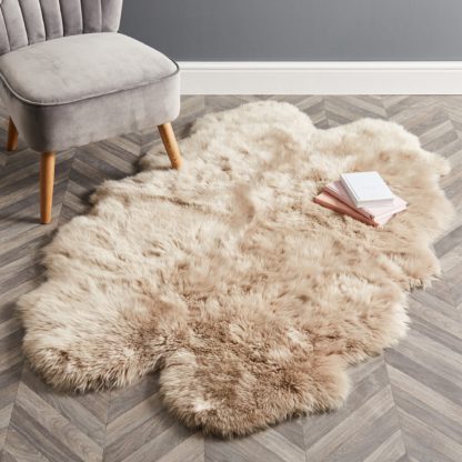 An Image of Quad Sheepskin Rug Pink