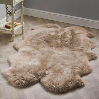 An Image of Quad Sheepskin Rug Pink