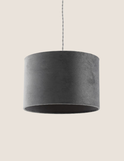 9d58256f7f95a645fabf98cf49d13b01d91727c692a2a19077dc53423a197591-1.jpg An Image of M&S Velvet Lamp Shade