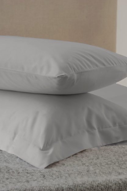 An Image of 200 Thread Count Cotton Oxford Pillowcase