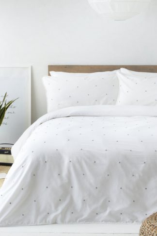 An Image of Strand Super King Duvet Set