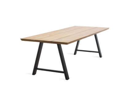 An Image of Vincent Sheppard Matteo Outdoor Dining Table