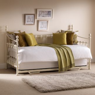 An Image of Versailles Day Bed White