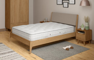 An Image of M&S Natural Wool 1000 Pocket Sprung Medium Mattress