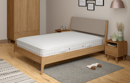 An Image of M&S Memory Foam 750 Pocket Sprung Firm Mattress