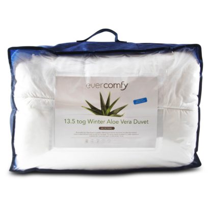 An Image of Aloe Vera Duvet 13.5 Tog - Super King