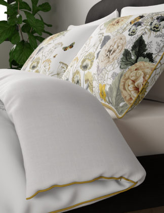 An Image of M&S Pure Cotton Floral Piped Edge Bedding Set