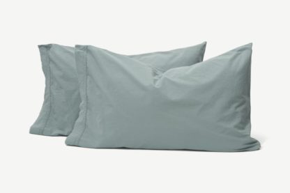 An Image of Zana 100% Organic Cotton Stonewashed Pair of Pillowcases, Seafoam