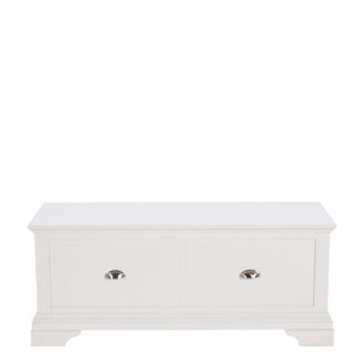 An Image of Carrington Blanket Box, White