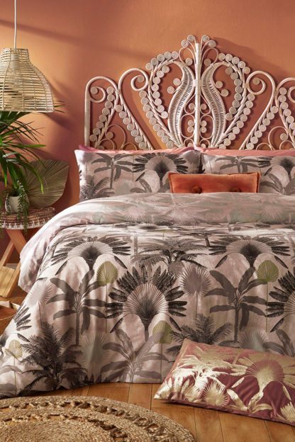 An Image of Malaysian Palm Single Duvet Set