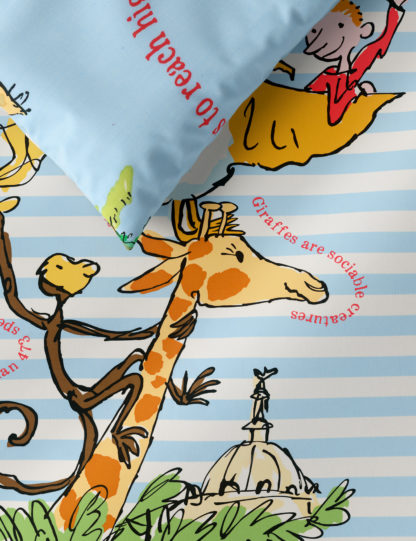 3bd5cd33b7057a32456aa8889b91f8ad1a4d0e9a27f0c27f234f5b7371727844-1.jpg An Image of M&S Roald Dahl™ & Nhm™ Pure Cotton Giraffe Bedding Set