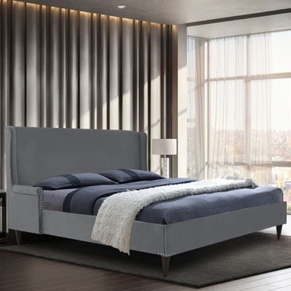 69f74ae09055fcdef5b8845f4550ec26e4b7c31e906071947671db8ca5bfe791.jpg An Image of Scottsbluff Plush Velvet Super King Size Bed In Grey