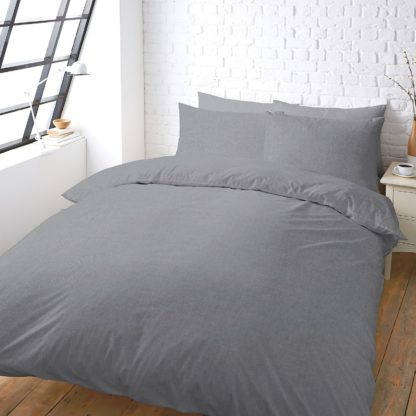 7af113763341f89c2095937887887af6baa6a097280640c6c2d9a3896c7902e6.jpg An Image of House Beautiful Washed Cotton Linen Bedding Set - King