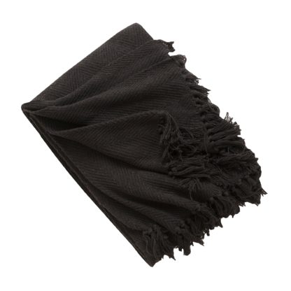 9158a8c9644e19766527bbea678f903c2f119bcf30c264ca894ddd4b082f671d.jpg An Image of Hamilton Throw White