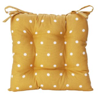 An Image of Argos Home Pack of 2 Spot Seat Cushion - Mustard