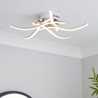 6b27b996fd786da9f0e495200f853a0f959f2f550934c50d0c01504235eb9c5b.jpg An Image of Layla 5 Light Integrated LED Semi-Flush Ceiling Fitting Silver
