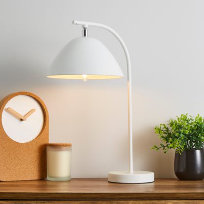 An Image of Donia Table Lamp White