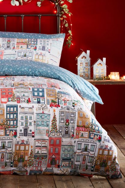 An Image of Christmas Festive Town Double Duvet Set