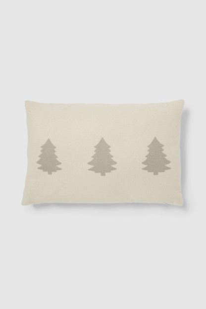d07c8c2c0ecbaab1ae75ab22dea98720fe5a0c840552cc41185745fdfd37fb8e.jpg An Image of Christmas Printed Tree Cushion