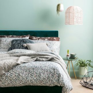 An Image of Matilde King Duvet Set