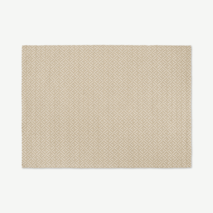 00b890c96b59fcdc96cd403b56732c58a88baa09949e8b13c17816a927567b95-1.png An Image of Mira Flatweave Rug, 160 x 230cm, Soft Taupe