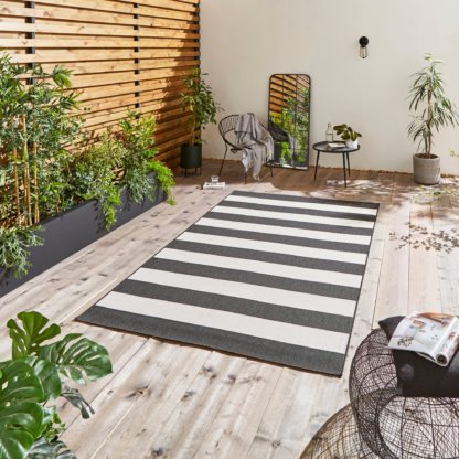 An Image of Santa Monica Indoor Outdoor Rug Santa Monica Beige Cream