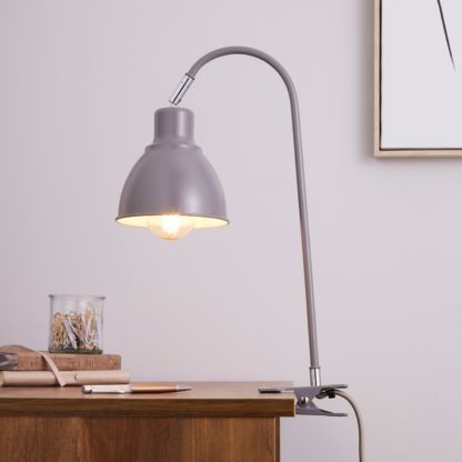197599e9037856b824ed325aeb963eaf6bd32e5d92fa77e0202305c881eb11e8.jpg An Image of Galley Clip On Task Lamp Grey