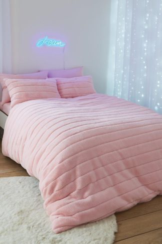 An Image of Hella Cosy Banded Faux Fur Double Duvet Set