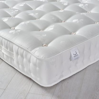 An Image of Signature Platinum 2000 Pocket Sprung Orthopaedic Natural Fillings Mattress - 4ft Small Double (120 x 190 cm)