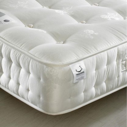 An Image of Signature Silver 1400 Pocket Sprung Orthopaedic Natural Fillings Mattress - 5ft King Size (150 x 200 cm)